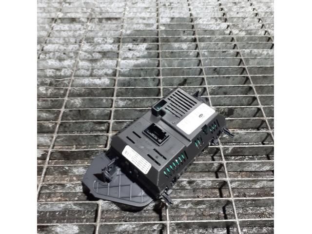 bontott FORD KUGA Multifunkciós Kijelző