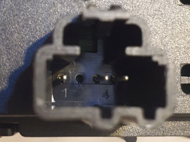 bontott FORD KUGA Multimédia Vezérlő