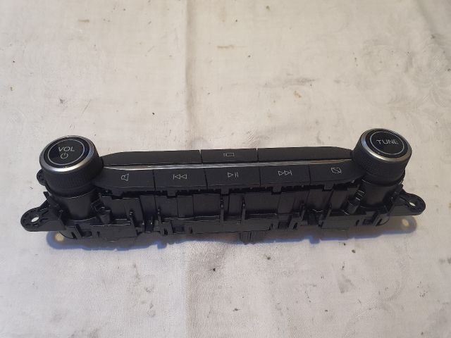 bontott FORD KUGA Multimédia Vezérlő