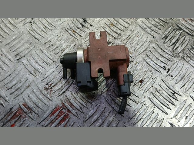 bontott FORD KUGA Nyomásszabályzó Szelep