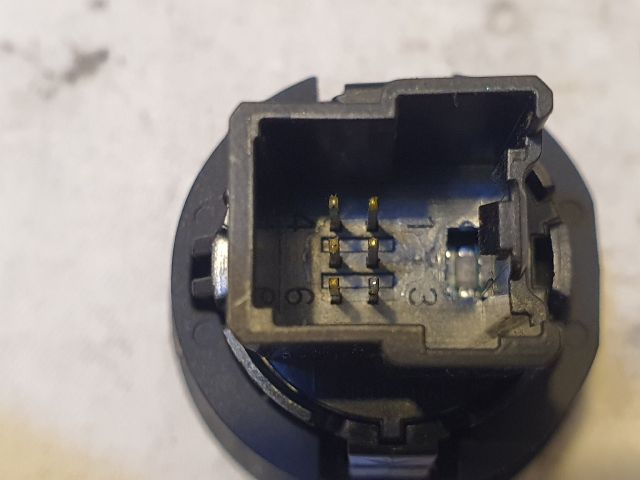 bontott FORD KUGA Start / Stop Indító Gomb