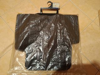 bontott FORD KUGA Szőnyeg Szett