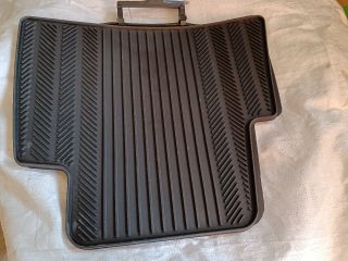 bontott FORD KUGA Szőnyeg Szett