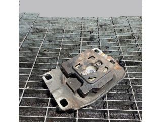 bontott FORD KUGA Tartó Bak