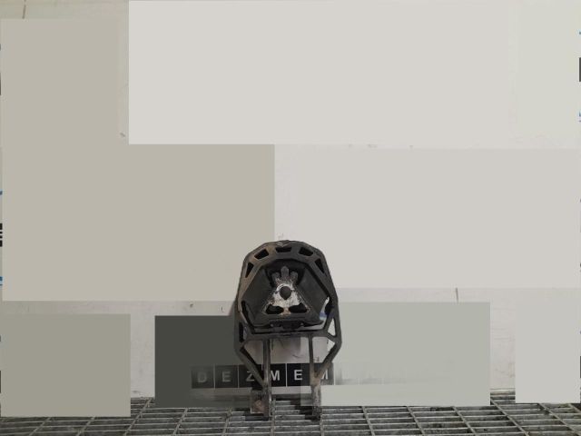 bontott FORD KUGA Tartó Bak