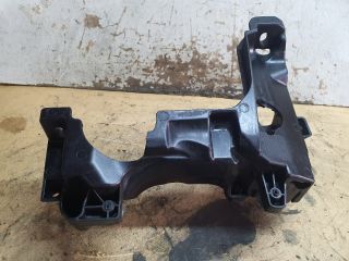 bontott FORD KUGA Tartó Bak