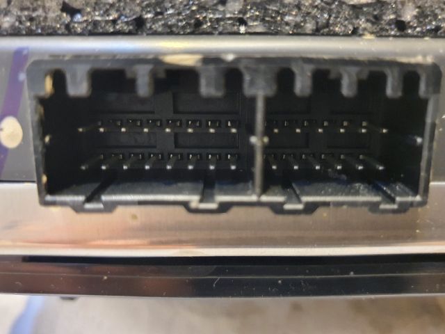 bontott FORD KUGA Telefon Elektronika