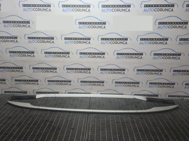 bontott FORD KUGA Tetősín Pár