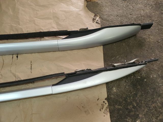 bontott FORD KUGA Tetősín Pár