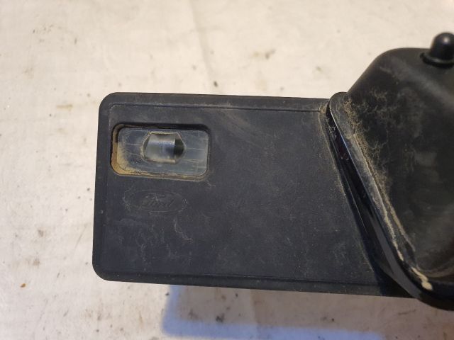 bontott FORD KUGA Tolatókamera