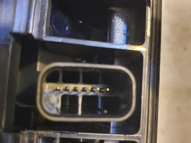 bontott FORD KUGA Tolatókamera