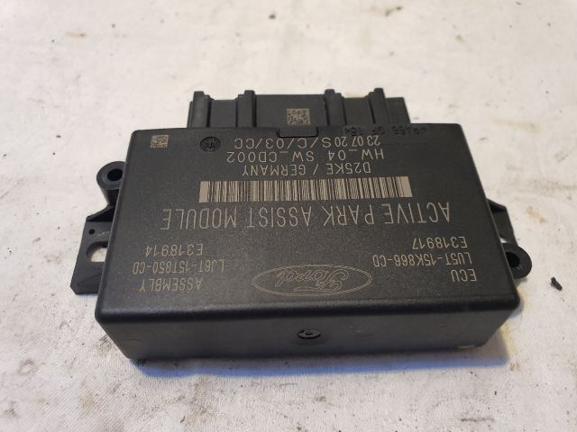 bontott FORD KUGA Tolatóradar Elektronika