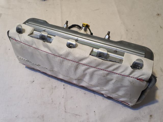 bontott FORD KUGA Utasoldali Légzsák