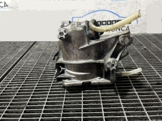 bontott FORD KUGA Üzemanyagszűrő Ház