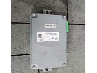 bontott FORD KUGA Video Elektronika