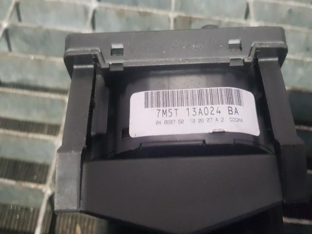 bontott FORD KUGA Világítás Kapcsoló