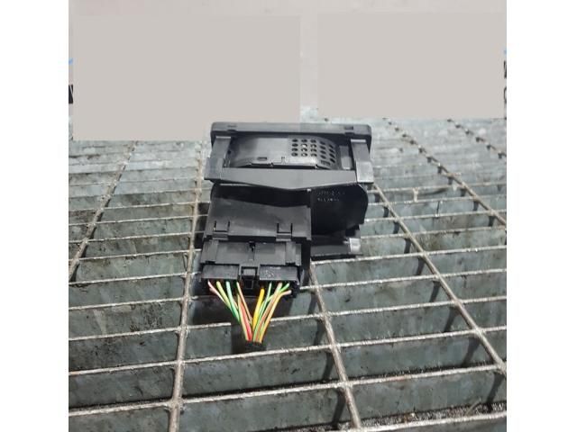 bontott FORD KUGA Világítás Kapcsoló