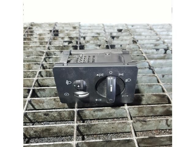 bontott FORD KUGA Világítás Kapcsoló