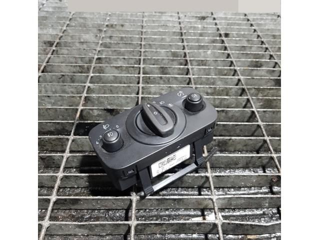 bontott FORD KUGA Világítás Kapcsoló