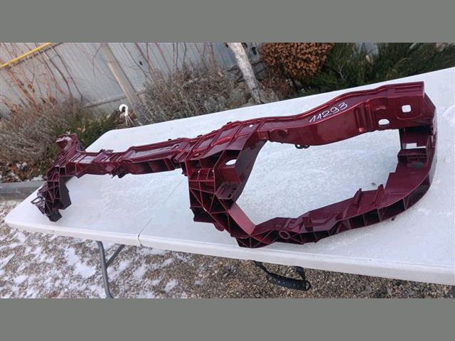 bontott FORD KUGA Vízhűtő Radiátor Tartó