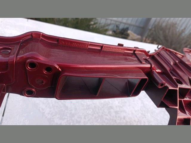 bontott FORD KUGA Vízhűtő Radiátor Tartó