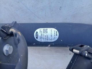 bontott FORD KUGA Vonóhorog