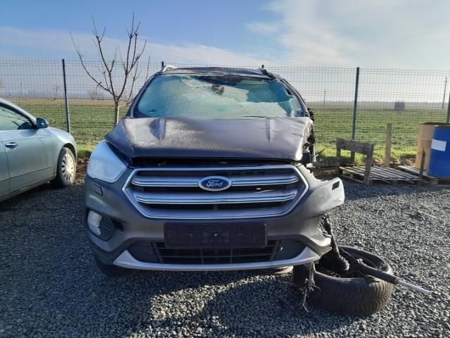 bontott FORD KUGA Vonóhorog