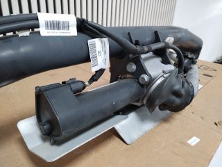 bontott FORD KUGA Vonóhorog