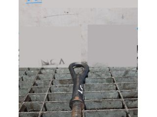 bontott FORD KUGA Vonóhorog