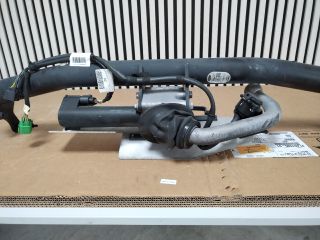 bontott FORD KUGA Vonóhorog