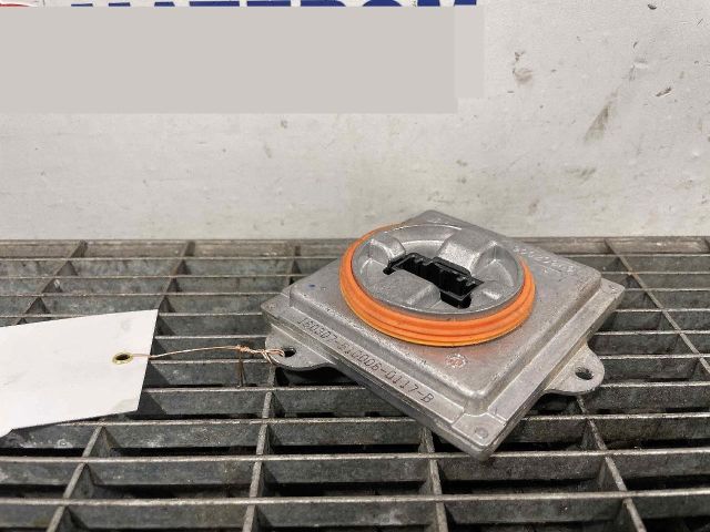 bontott FORD KUGA Xenon Trafó