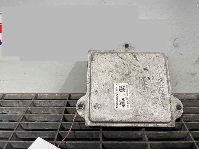 bontott FORD KUGA Xenon Trafó