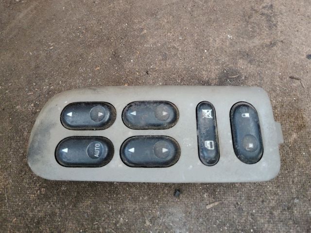bontott FORD MAVERICK Ablakemelő Kapcsoló Négyes / Kettes