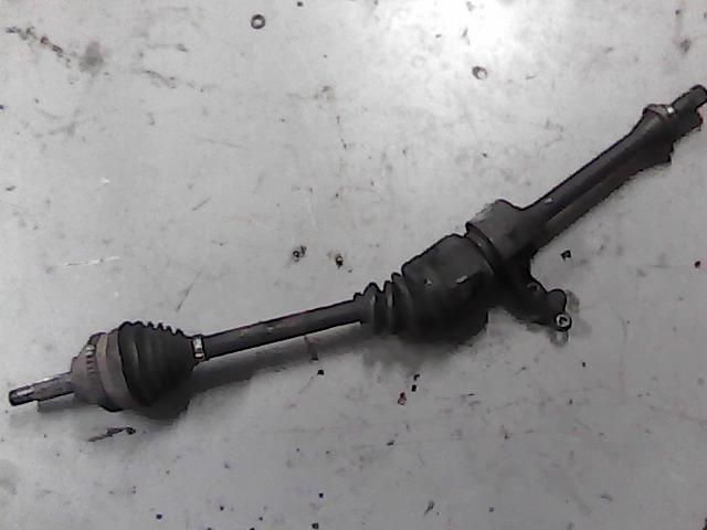 bontott FORD MONDEO I Bal Féltengely