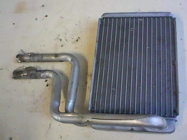 bontott FORD MONDEO I Fűtőradiátor