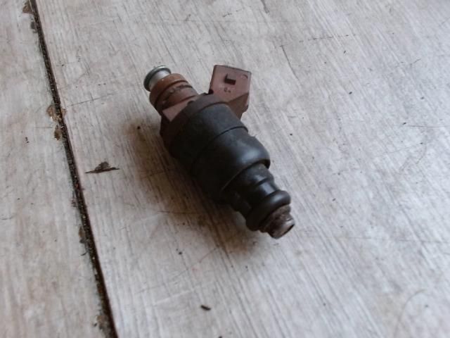 bontott FORD MONDEO I Porlasztó (1 db)