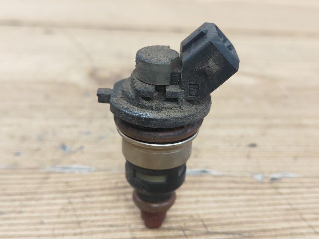 bontott FORD MONDEO I Porlasztó (1 db)