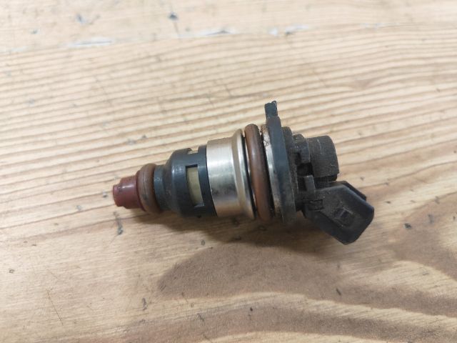 bontott FORD MONDEO I Porlasztó (1 db)