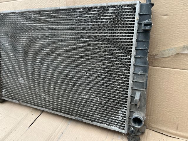 bontott FORD MONDEO I Vízhűtő Radiátor (Nem klímás)