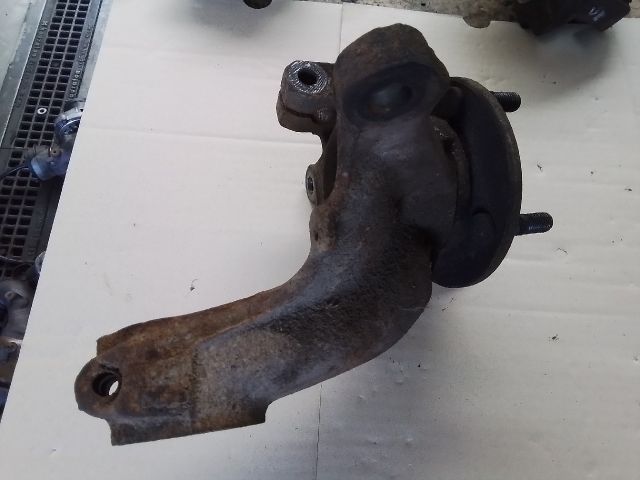 bontott FORD MONDEO I Bal első Csonkállvány Kerékaggyal