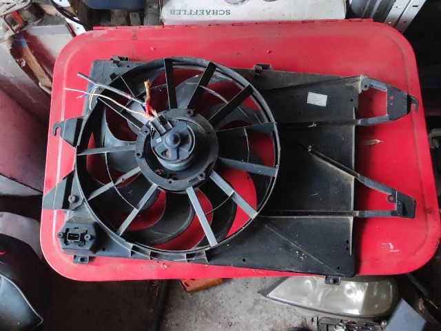 bontott FORD MONDEO I Hűtőventilátor