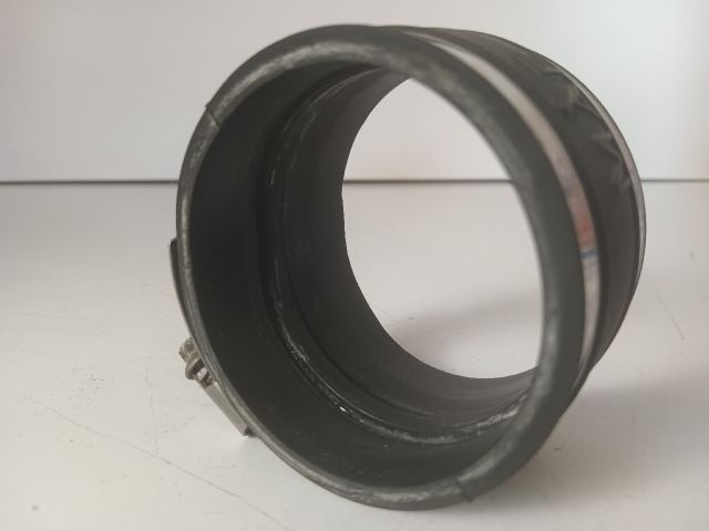 bontott FORD MONDEO I Légbeömlő Cső