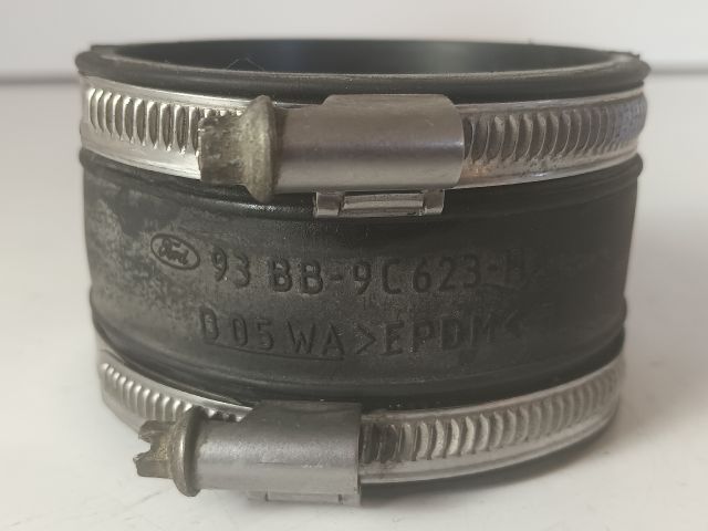 bontott FORD MONDEO I Légbeömlő Cső