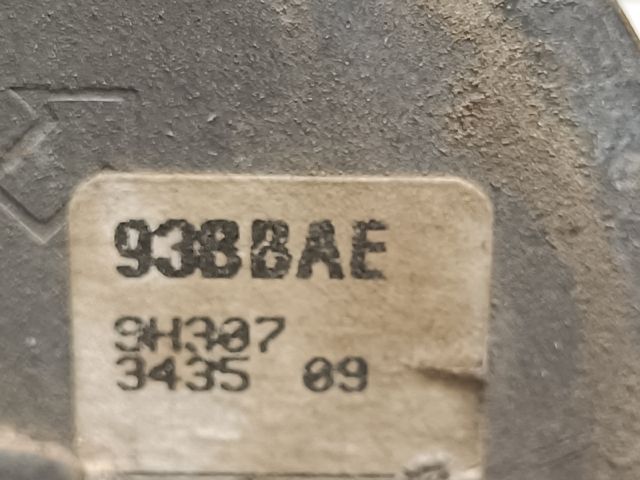 bontott FORD MONDEO I Üzemanyag Szivattyú