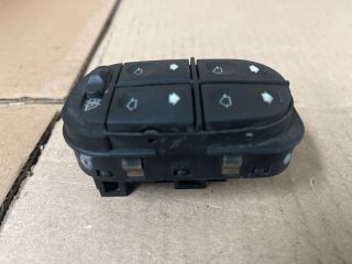 bontott FORD MONDEO I Ablakemelő Kapcsoló Négyes / Kettes