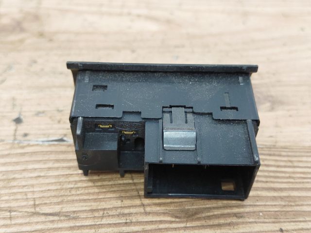 bontott FORD MONDEO I Ablakfűtés Kapcsoló