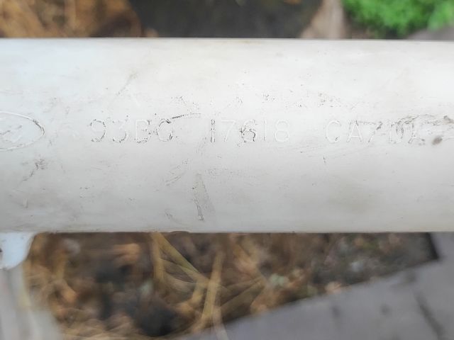 bontott FORD MONDEO I Ablakmosó Tartály