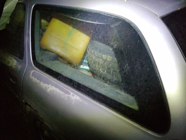 bontott FORD MONDEO I Bal C Oszlop Oldalablak Üveg