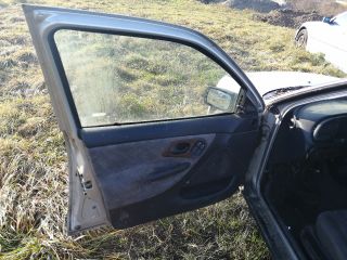 bontott FORD MONDEO I Bal első Ajtó (Részeivel)