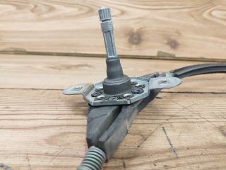 bontott FORD MONDEO I Bal hátsó Ablakemelő Szerkezet (Mechanikus)